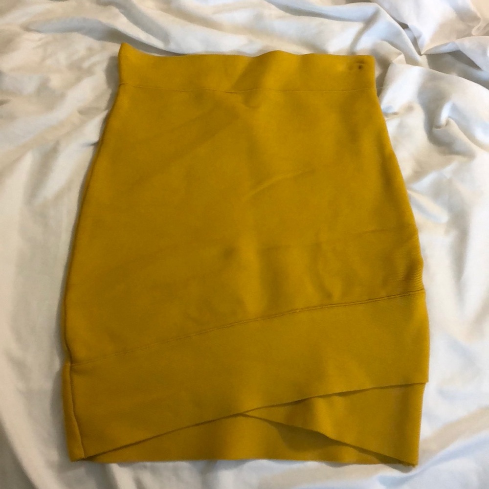 BCBG Skirt